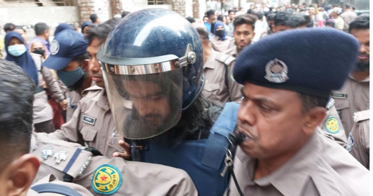 জামিন পেলেন গায়ক নোবেল