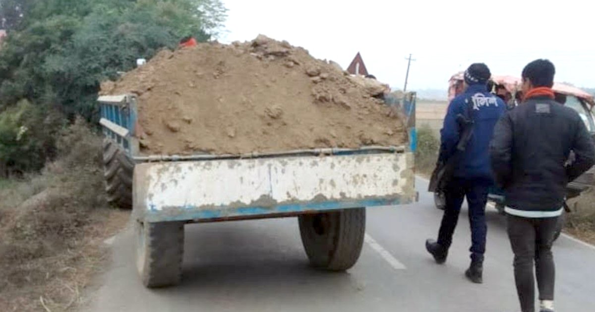 ব্রাহ্মণবাড়িয়ায় অবৈধভাবে মাটি কাটার দায়ে লাখ টাকা জরিমানা