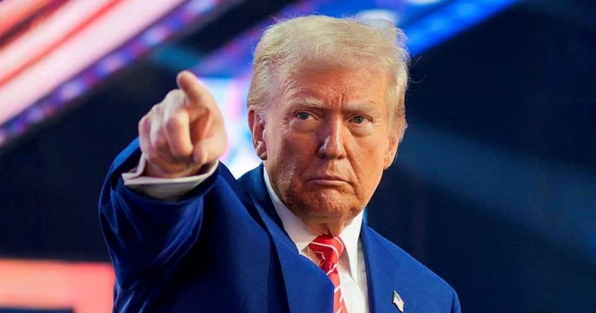 ট্রাম্পের ১০% বৈশ্বিক শুল্ক কার্যকর, সুপ্রিম কোর্টের রায়ের পরও কঠোর অবস্থান