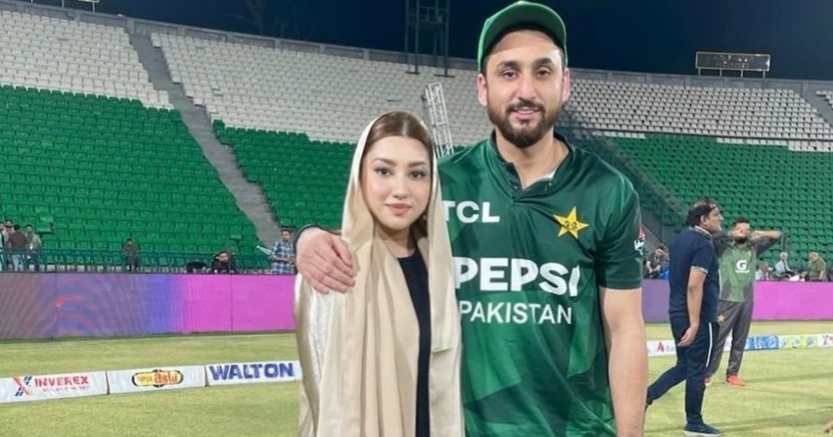 গালি দিয়ে বিশ্বকাপ জেতা যাবে না, পাকিস্তানি অধিনায়কের স্ত্রীর ক্ষোভ