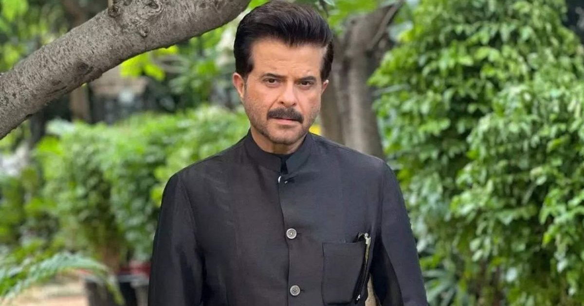 বাইরে যাওয়ার সময় স্ত্রীর কাছ থেকে টাকা চেয়ে নিই: অনিল কাপুর