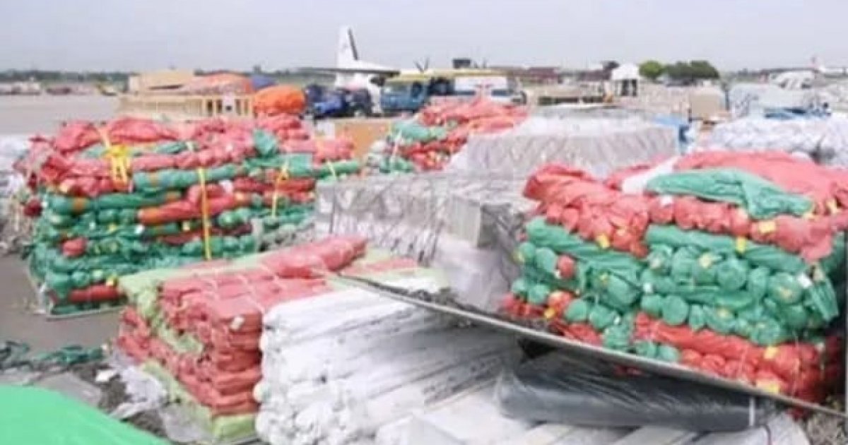 কার্গো হাউস চালুর দৃশ্যমান উদ্যোগ নেই, খোলা আকাশের নিচে শত শত টন আমদানি পণ্য!