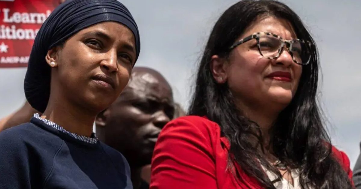 দুই মুসলিম নারী কংগ্রেস সদস্যকে যুক্তরাষ্ট্র থেকে বিতাড়িত করার দাবি ট্রাম্পের 