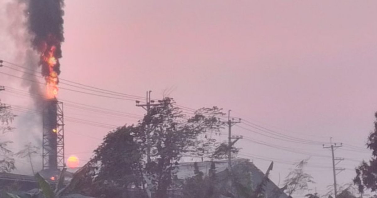 যশোরে ইটভাটায় আগুন, দুই ঘণ্টার চেষ্টায় নিয়ন্ত্রণে