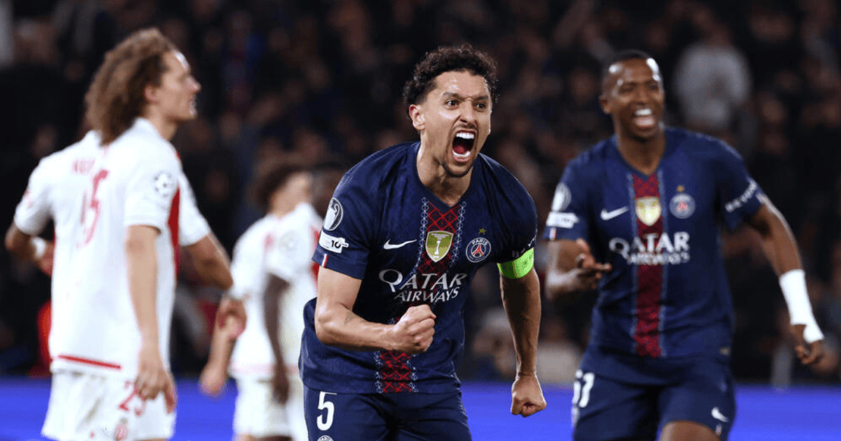 লাল কার্ডে বদলে গেল ম্যাচ, শেষ ষোলোয় পিএসজি