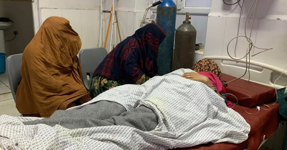 পাকিস্তানের মুহুর্মুহু হামলা নিয়ে আফগান বাসিন্দাদের লোমহর্ষক বর্ণনা 