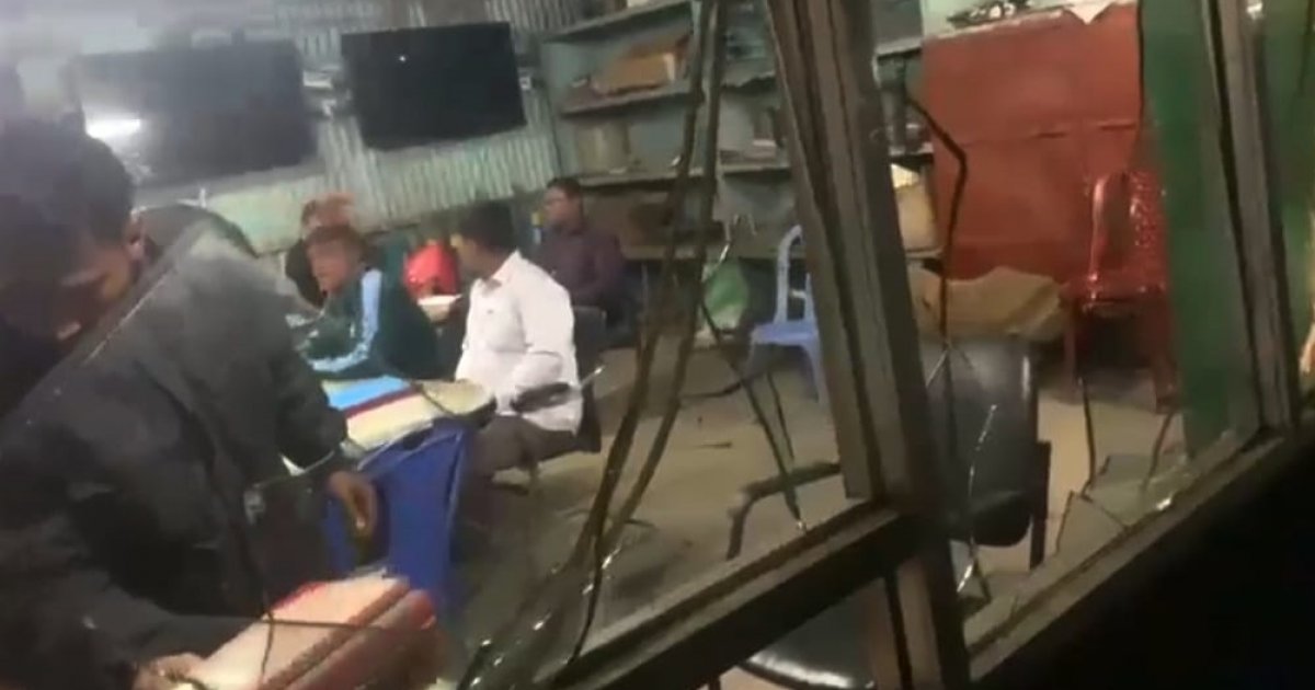 চট্টগ্রামে আবুল খায়ের স্টিল মিলে ডাকাতের হামলা, মামলা দায়ের