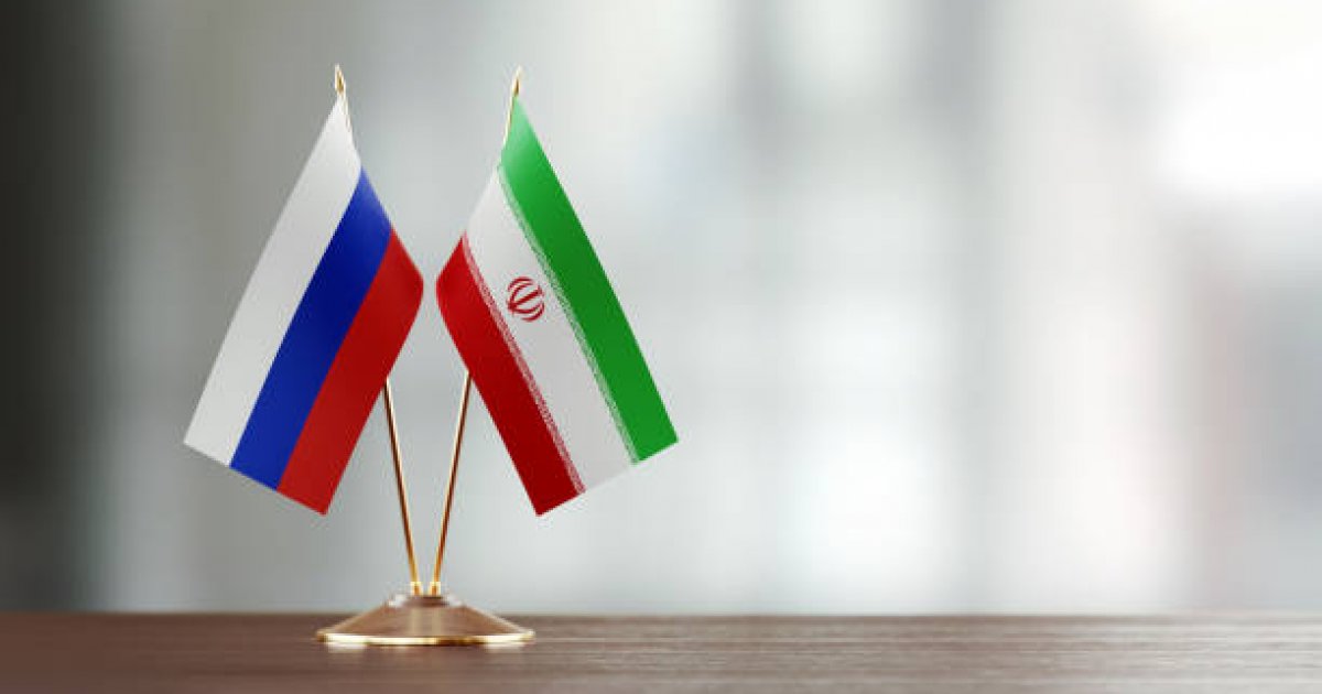 ইরানে হামলা করে যুক্তরাষ্ট্র তার ‘আসল চেহারা’ দেখাল: মেদভেদেভ