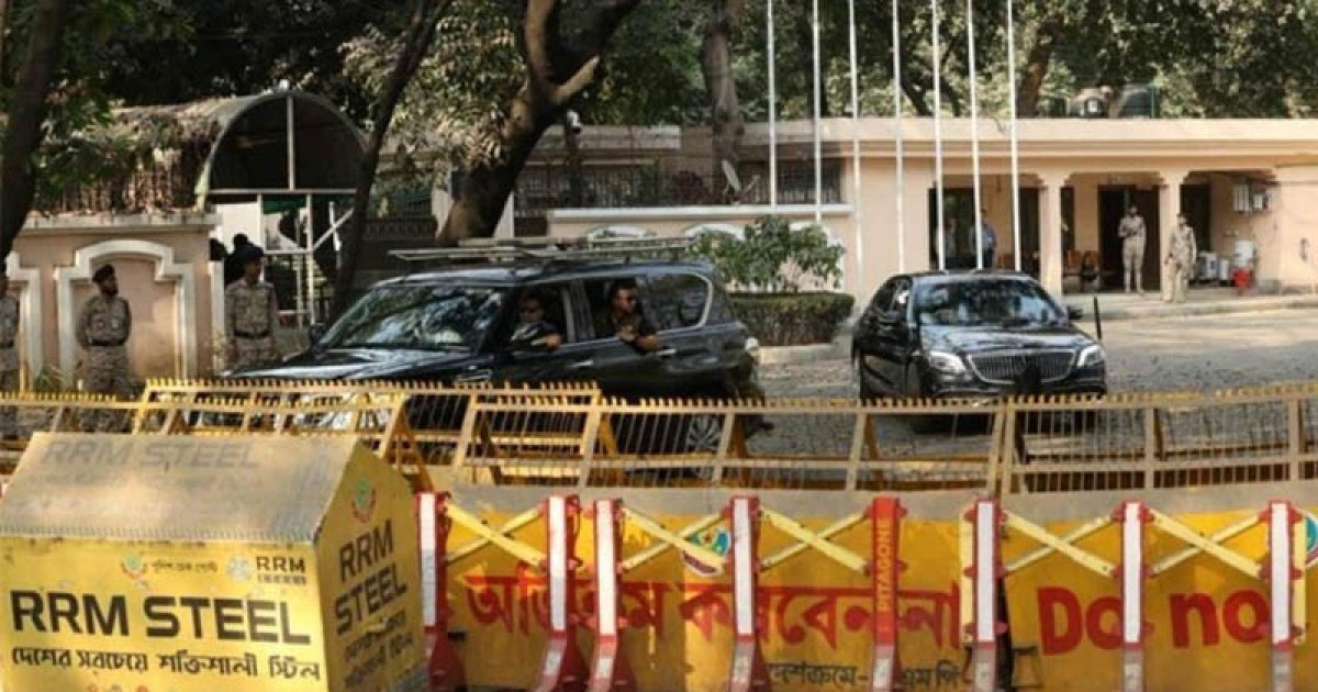 যমুনা ছাড়লেন সাবেক প্রধান উপদেষ্টা অধ্যাপক ইউনূস