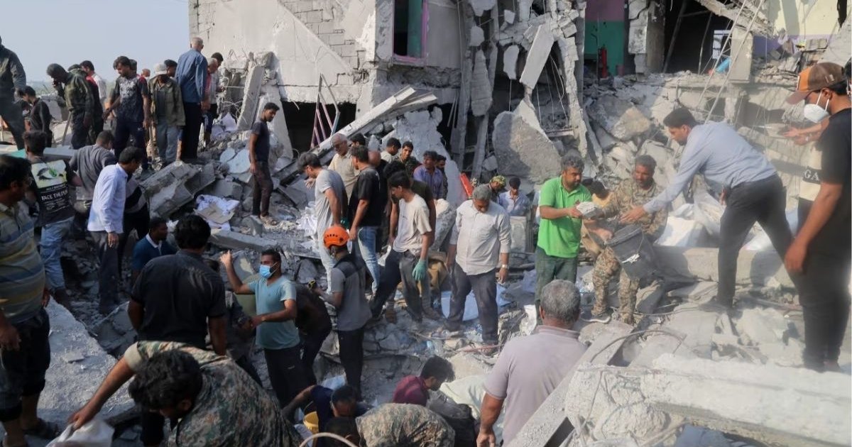 ইরানে স্কুলে হামলায় ১০৮ মেয়ে শিক্ষার্থী নিহত