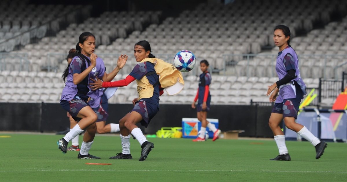 পরাশক্তি চীনের বিপক্ষে সেরাটা দিতে চায় বাংলাদেশ