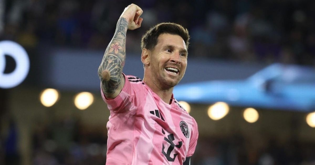 মেসির জোড়া গোলে দুর্দান্ত প্রত্যাবর্তন ইন্টার মায়ামির