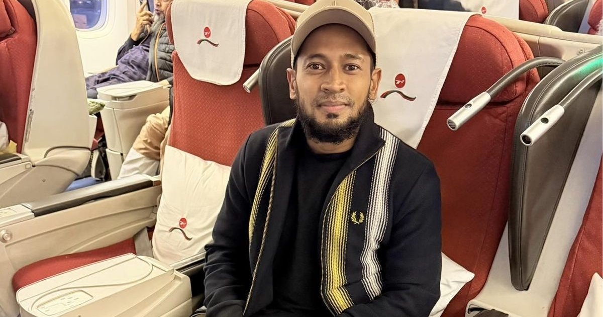 অনিশ্চয়তা কাটিয়ে দেশে ফিরছেন মুশফিক