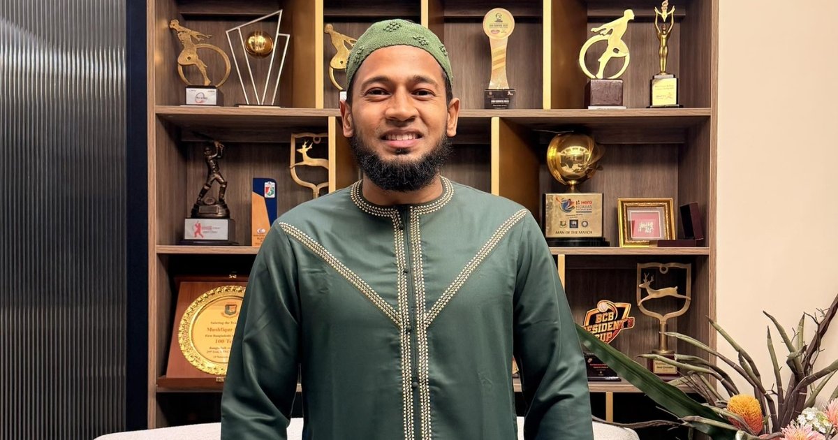 সব শঙ্কা কাটিয়ে সৌদি আরব থেকে দেশে ফিরলেন মুশফিক