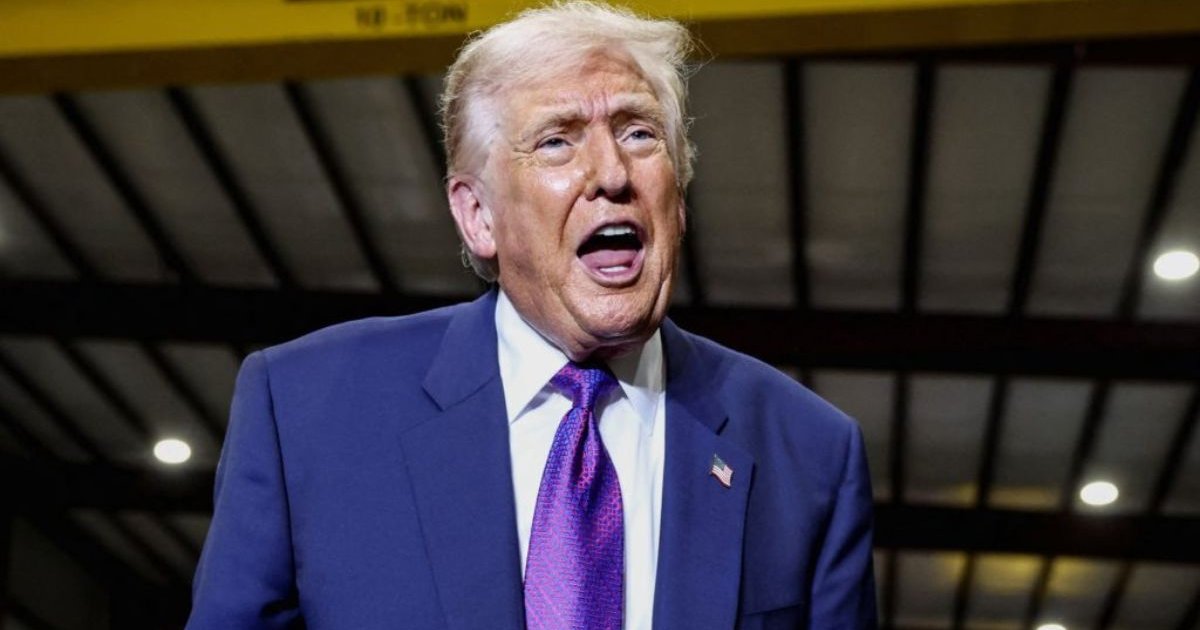 ইরান আলোচনা করতে চায়, আমি বলেছি অনেক দেরি হয়ে গেছে: ট্রাম্প