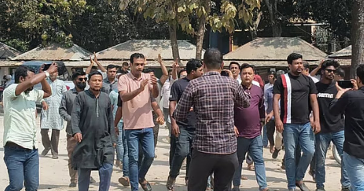 জামায়াত নেতাকে মারধরের চেষ্টা, মেহেরপুরে আইনশৃঙ্খলা কমিটির সভা পণ্ড