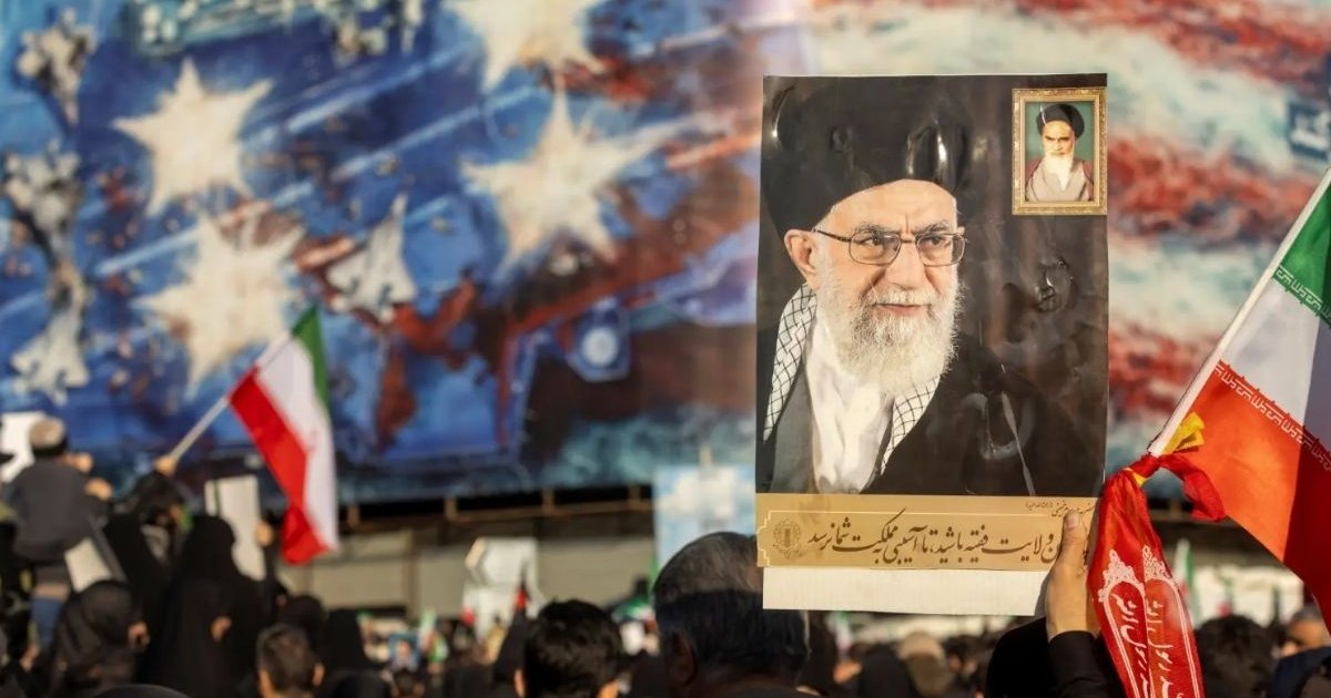 নিজের জন্মভূমিতে দাফন করা হবে আয়াতুল্লাহ খামেনিকে