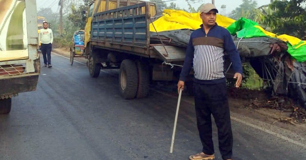 গাজীপুরে ট্রাক–অটোরিকশা সংঘর্ষে নিহত ১, আশঙ্কাজনক ২