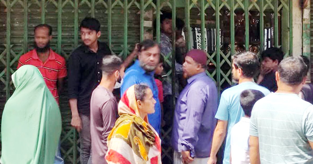 রাজধানীতে জুয়েলারি দোকানে চুরি, ২৫০ ভরি সোনা-রুপা লুট