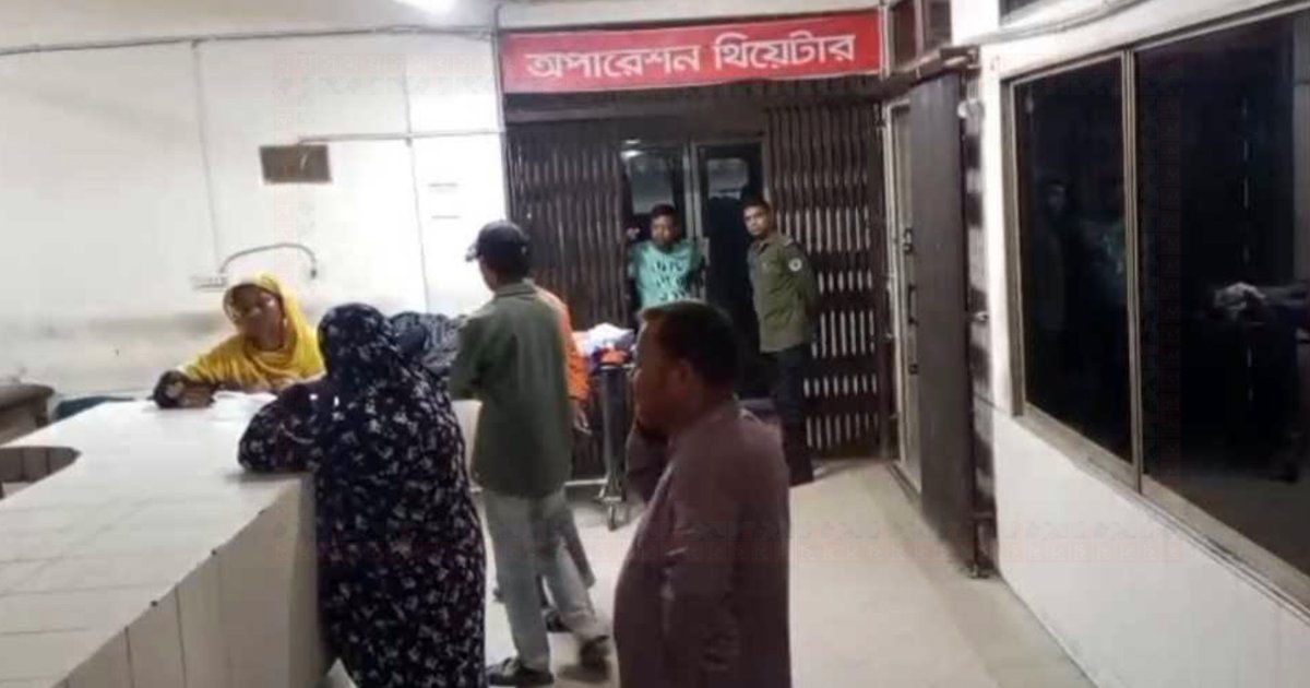 ফরিদপুরে যুবকের গলা ও পায়ের রগ কেটে হত্যাচেষ্টা, হামলাকারীকে গণপিটুনি