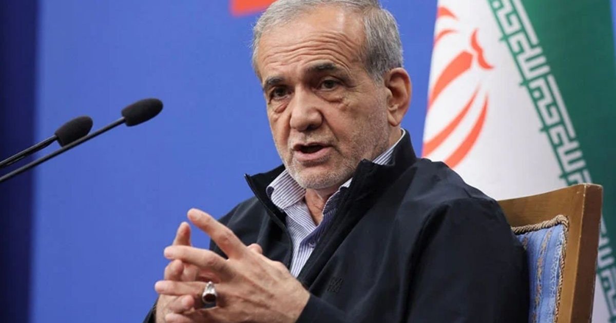 ইরানের সামনে আর ‘কোনো পথ খোলা ছিল না’, প্রতিবেশী দেশে হামলা প্রসঙ্গে পেজেশকিয়ান