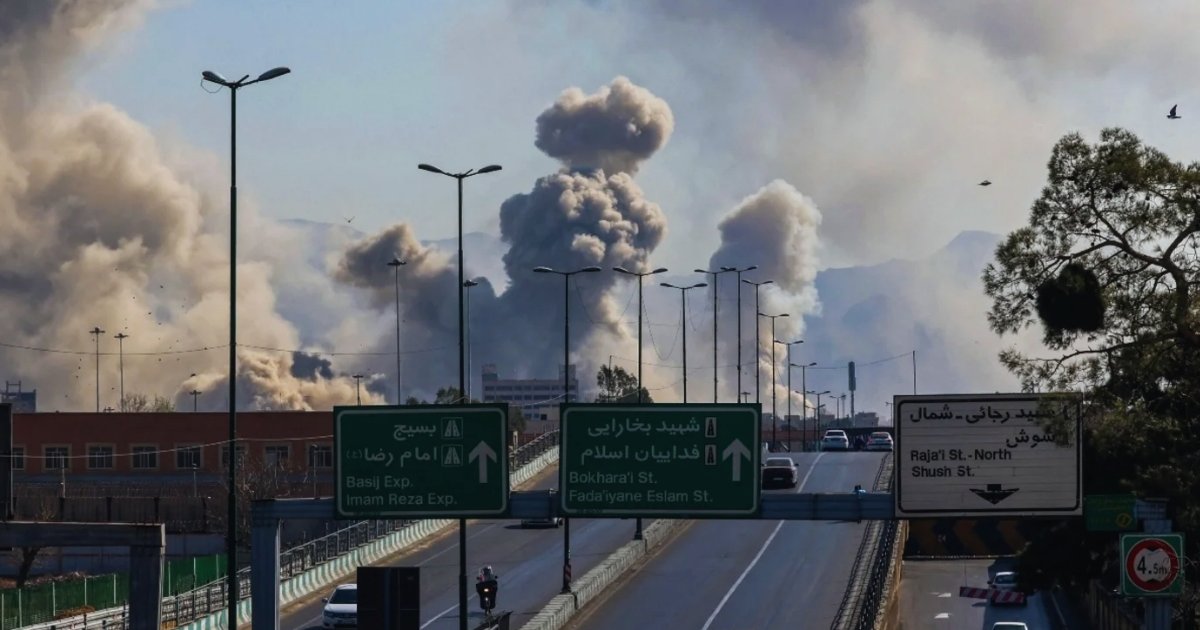 ইসরায়েলের ওপর অত্যাধুনিক অস্ত্র ব্যবহারের হুঁশিয়ারি ইরানের