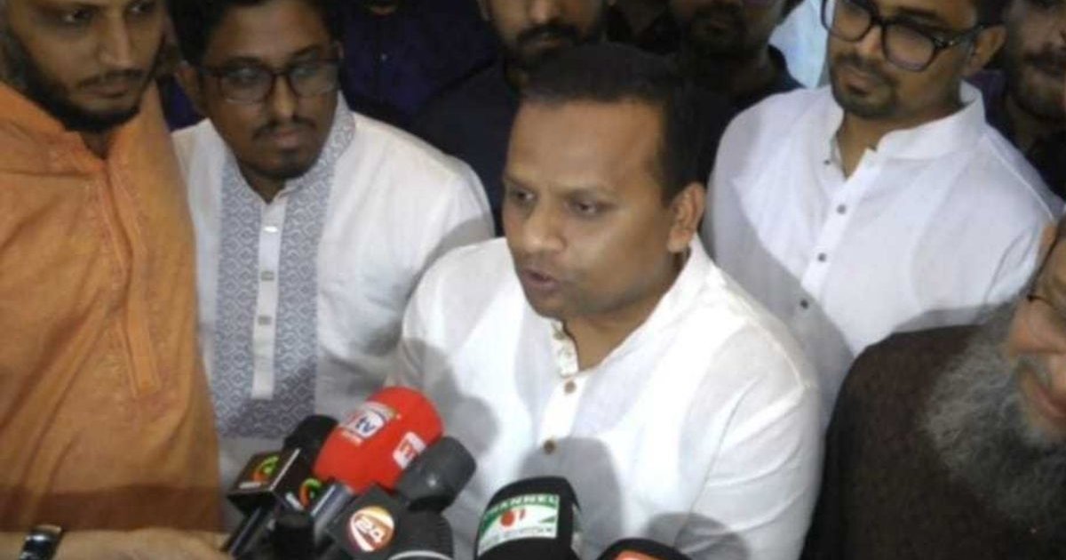 ঈদযাত্রায় বাড়তি ভাড়া নয়, নিরাপদ নৌপথে জোর দিচ্ছে সরকার: নৌ-সেতু প্রতিমন্ত্রী