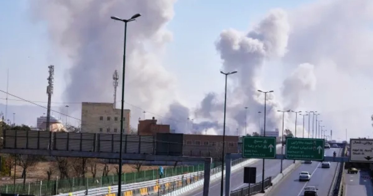 যুদ্ধের সপ্তম দিনেও ইরানে মুহুর্মুহু হামলা চালিয়েছে ইসরায়েল