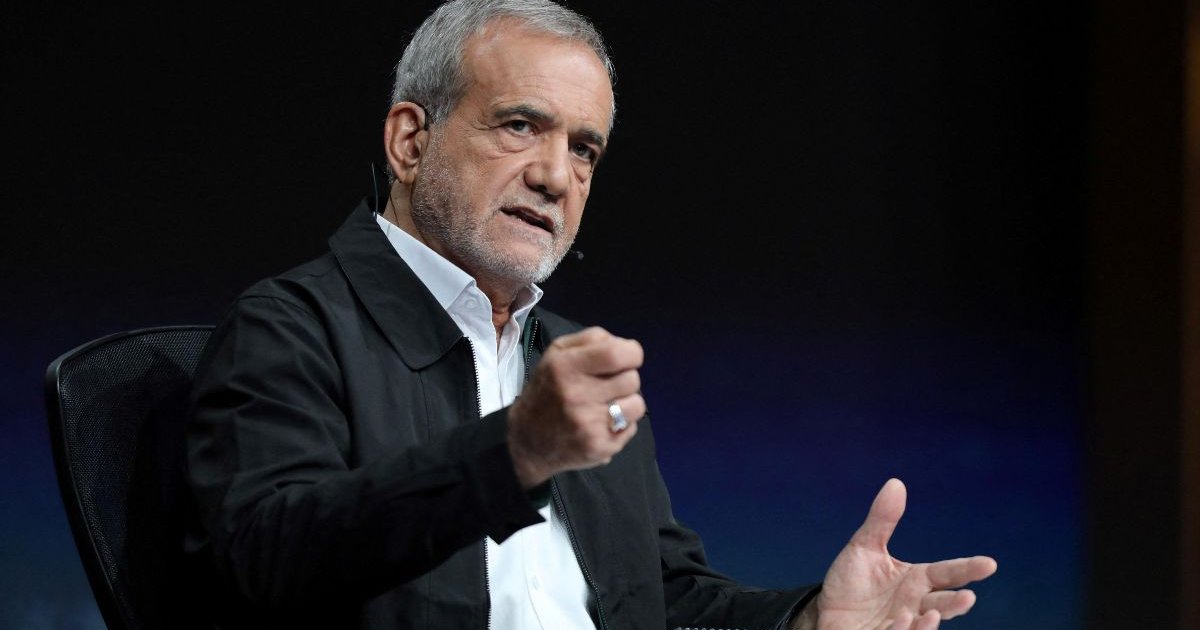 প্রতিবেশী দেশগুলো থেকে হামলা না হলে আমরাও আক্রমণ করব না: ইরানের প্রেসিডেন্ট