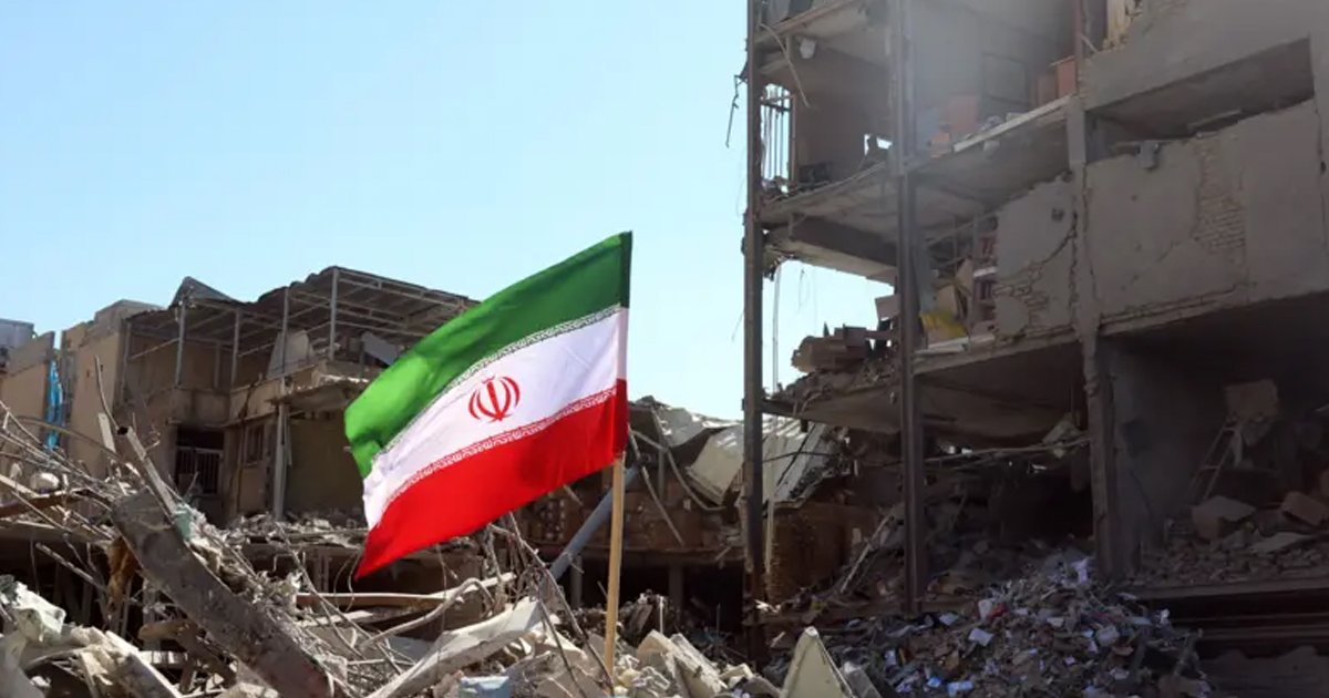 যুদ্ধের মধ্যে ভূমিকম্পে ফের কাঁপল ইরান  