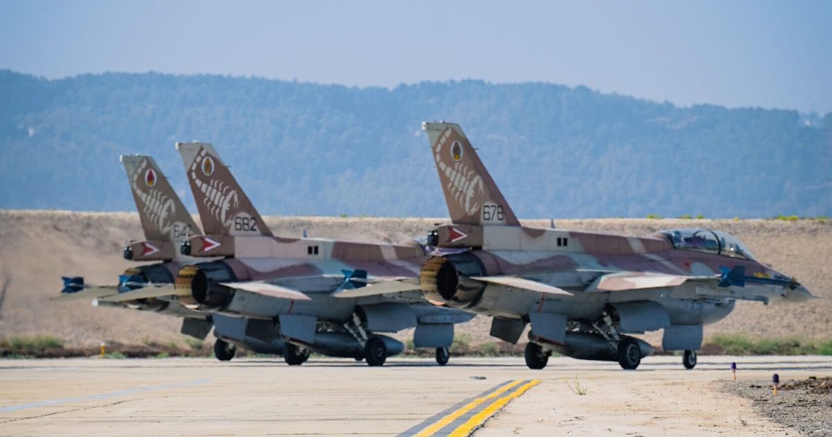 ১৬টি ইরানি বিমান ধ্বংসের দাবি ইসরায়েলের