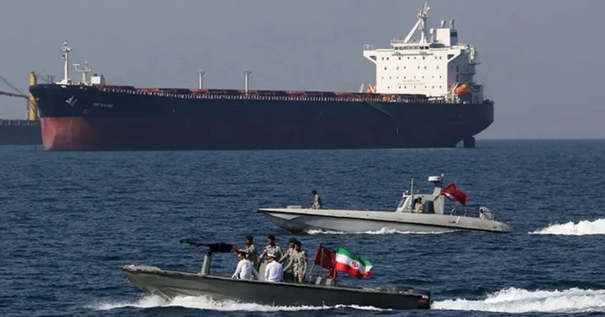 হরমুজ প্রণালি বন্ধ করবে না ইরান, তবে যুক্তরাষ্ট্র ও ইসরায়েলি জাহাজে হামলার হুঁশিয়ারি