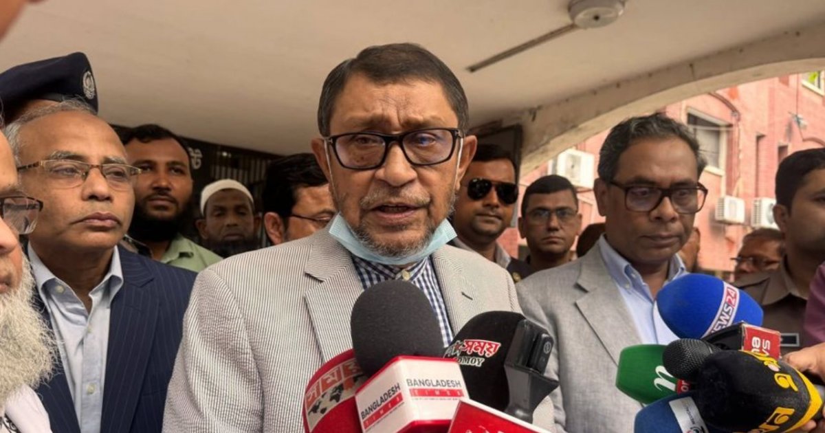 হঠাৎ মানসিক হাসপাতাল পরিদর্শনে স্বাস্থ্যমন্ত্রী