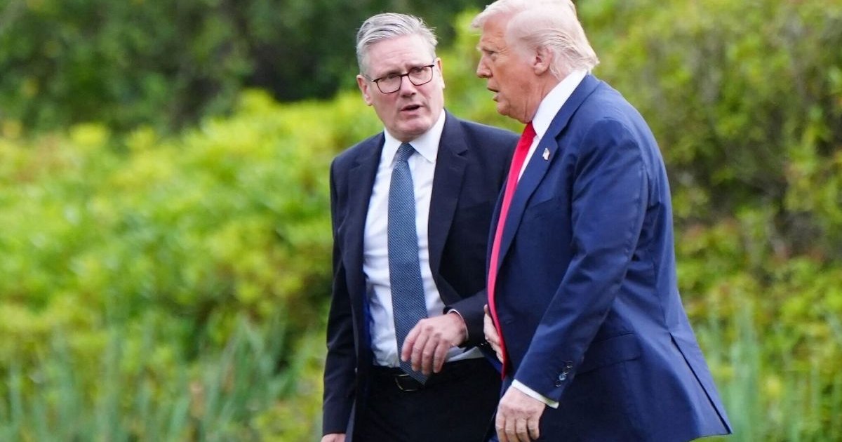 জিতছি দেখে স্টারমার এখন যুদ্ধে যোগ দিতে চান, তার দরকার নেই: ট্রাম্প