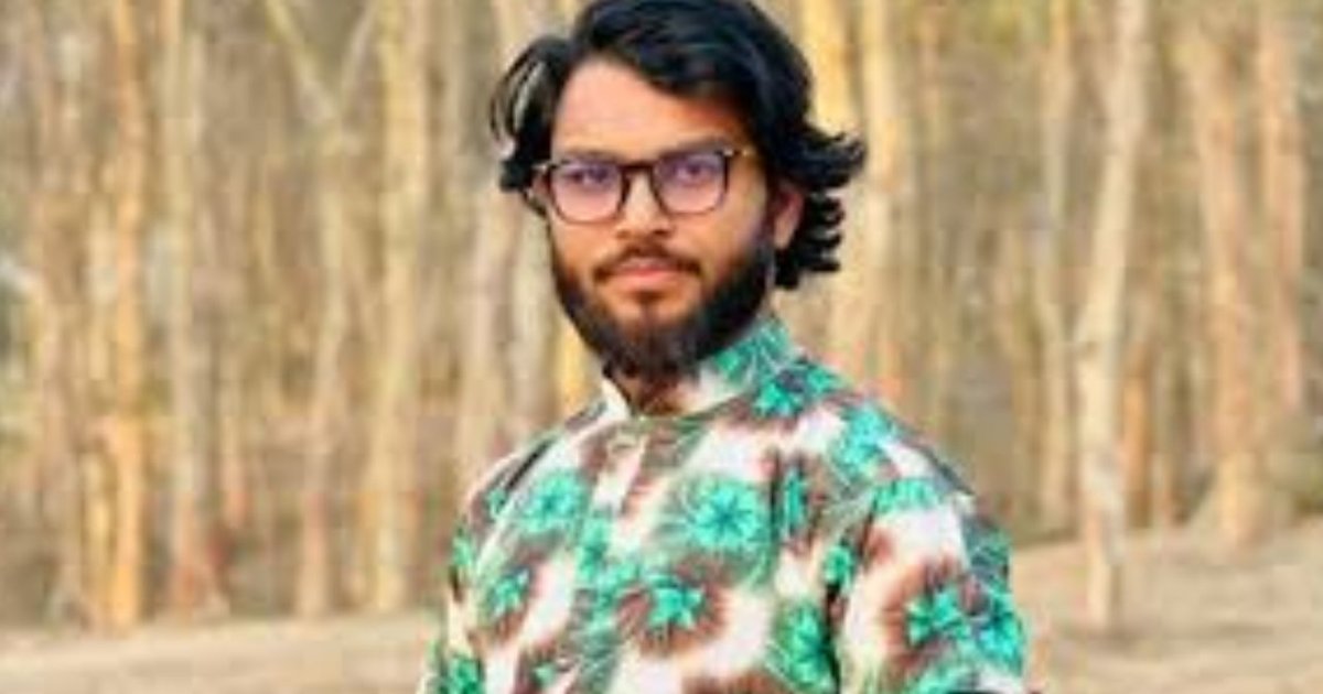 তারাবির নামাজের ভিডিও প্রকাশ, কনটেন্ট ক্রিয়েটরকে পুলিশে সোপর্দ