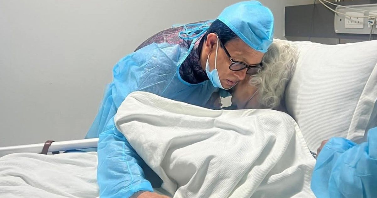 ‘শিক্ষামন্ত্রী এহছানুল হক মিলনের মায়ের মৃত্যুর খবর সম্পূর্ণ ভিত্তিহীন’