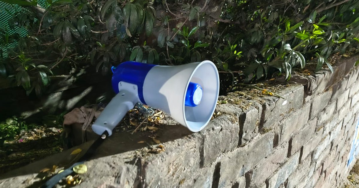 যশোরে হ্যান্ডমাইকে বাজছিল বঙ্গবন্ধুর ৭ মার্চের ভাষণ, মাইক জব্দ করে থানায়