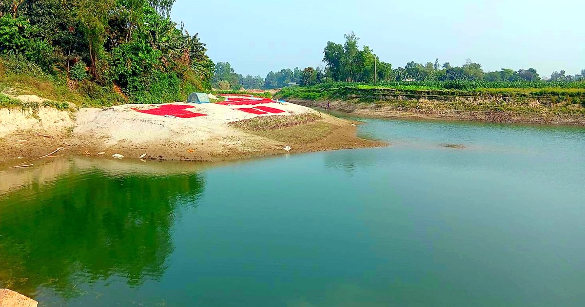 খননের অভাবে মৃতপ্রায় ইসলামপুরের ১৪ খাল