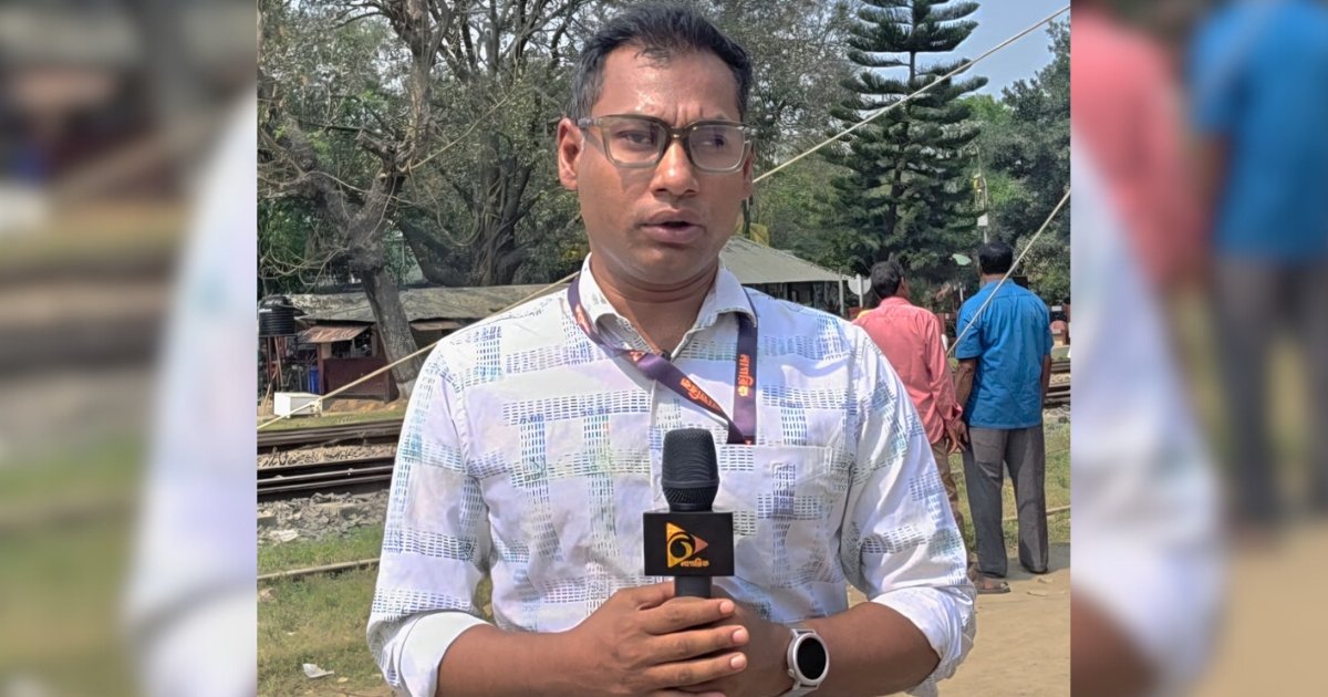 কথা বলার জন্য ডেকে নিয়ে সাংবাদিককে পিটিয়ে লাপাত্তা যুবক