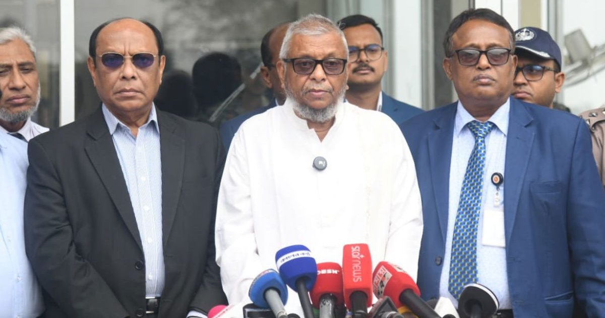 মধ্যপ্রাচ্যের চলমান সংঘাতে এখন পর্যন্ত চারজন বাংলাদেশি মারা গেছেন: প্রবাসীকল্যাণ মন্ত্রী