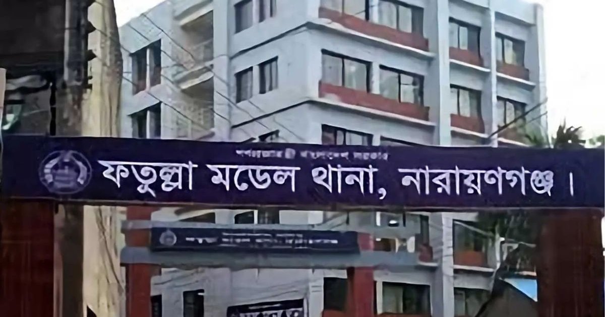 মামলা করায় যুবককে তুলে নিয়ে হাত-পা ভেঙে দিলো ছিনতাইকারীরা