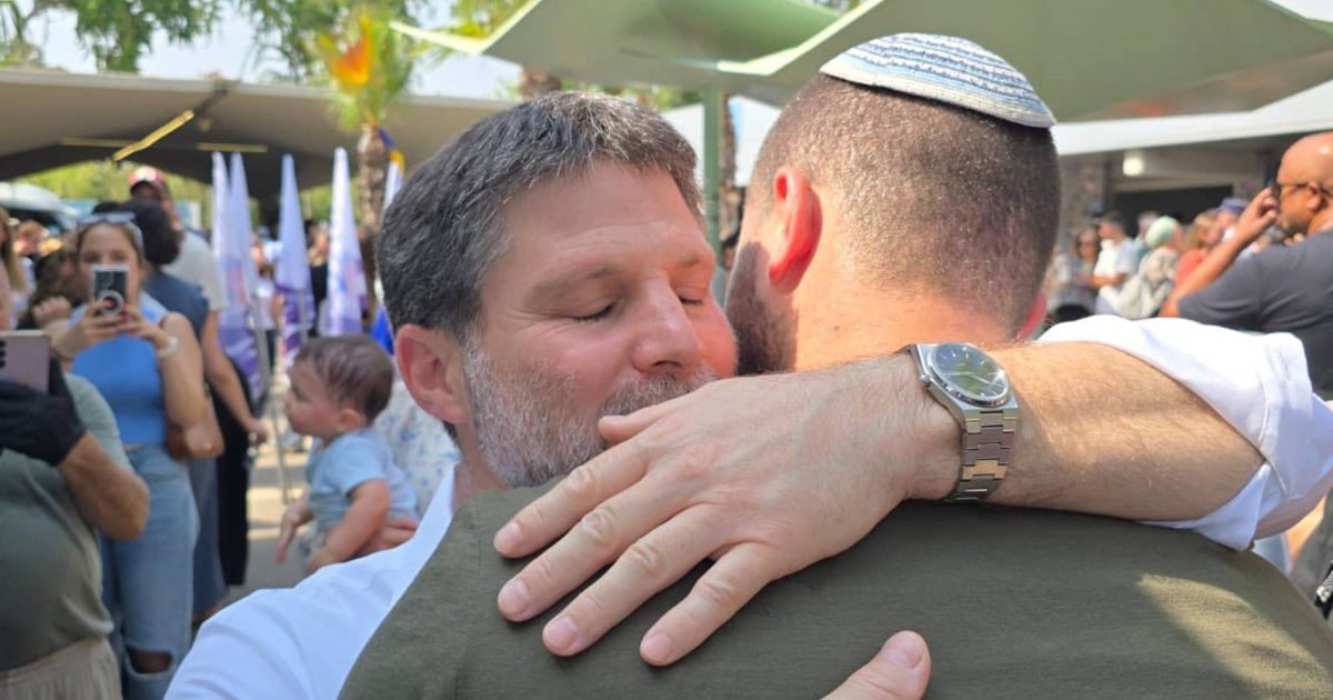 অতর্কিত হামলায় ইসরায়েলি মন্ত্রীর ছেলের ‘কলিজা ছিন্নভিন্ন‘