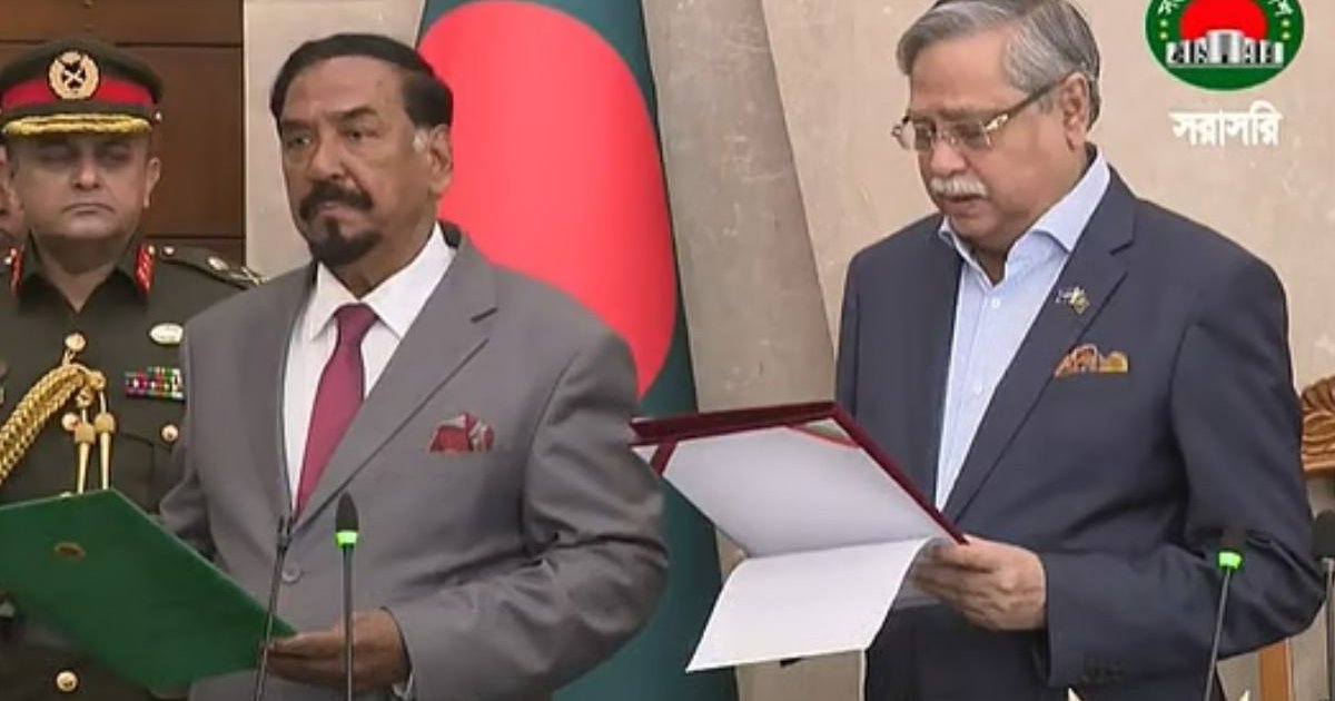 স্পিকার ও ডেপুটি স্পিকারকে শপথ পড়ান রাষ্ট্রপতি, সংসদে নতুন অধ্যায়ের সূচনা