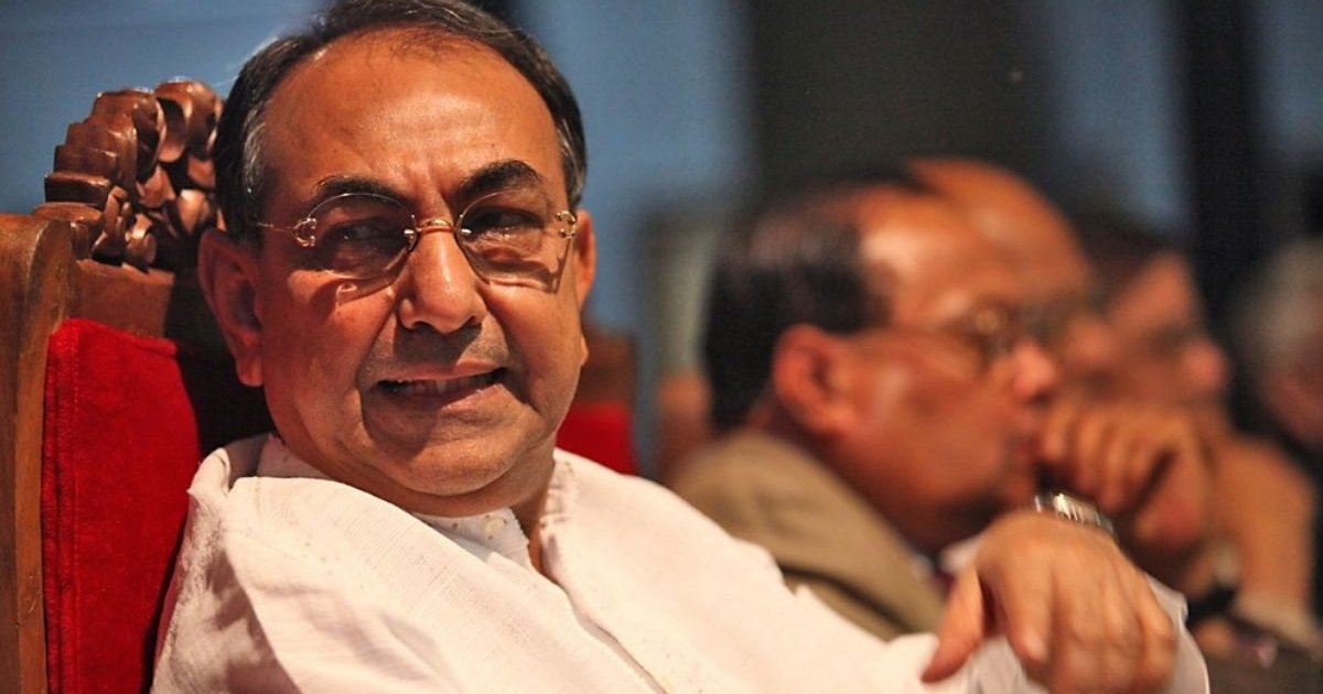 বিএনপি নেতা মির্জা আব্বাসের স্বাস্থ্যঝুঁকি: সিঙ্গাপুরে স্থানান্তরের প্রস্তুতি চলছে