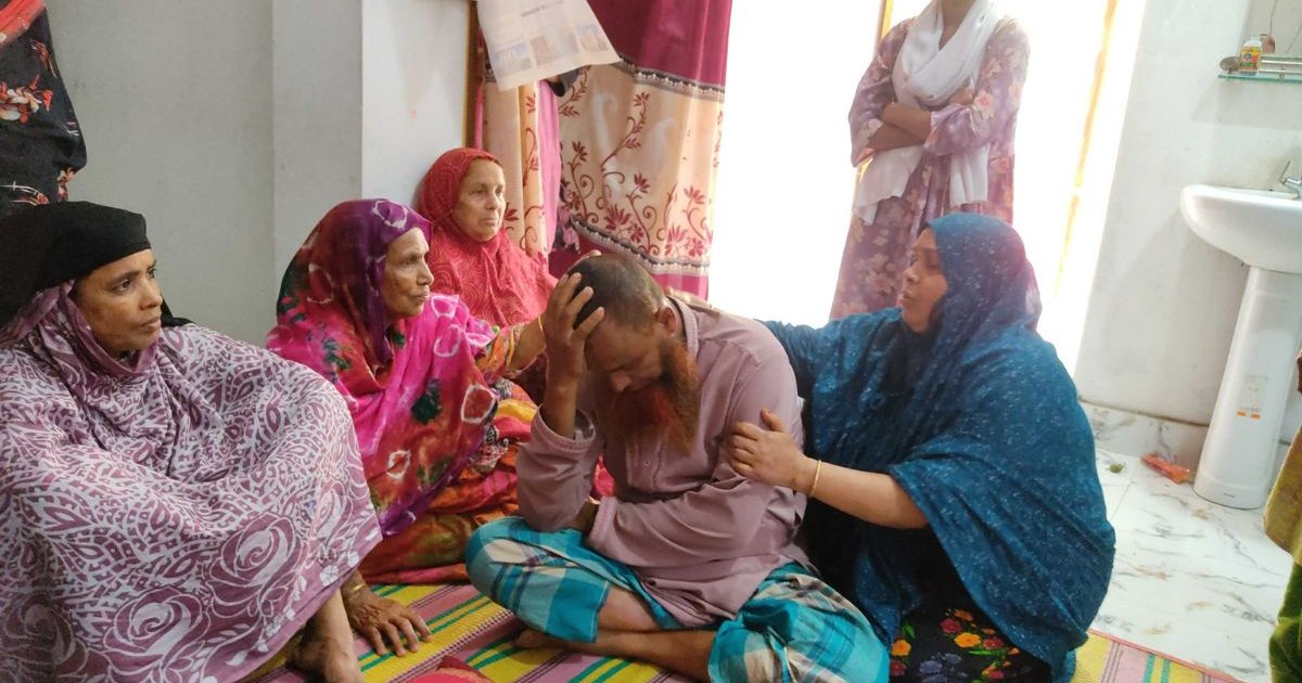 চাঁদপুরে আইনশৃঙ্খলা বাহিনীর সদস্য সেজে ডাকাতি: পরিবারের ৬ সদস্য জিম্মি, লুট ৫ লাখ টাকার বেশি