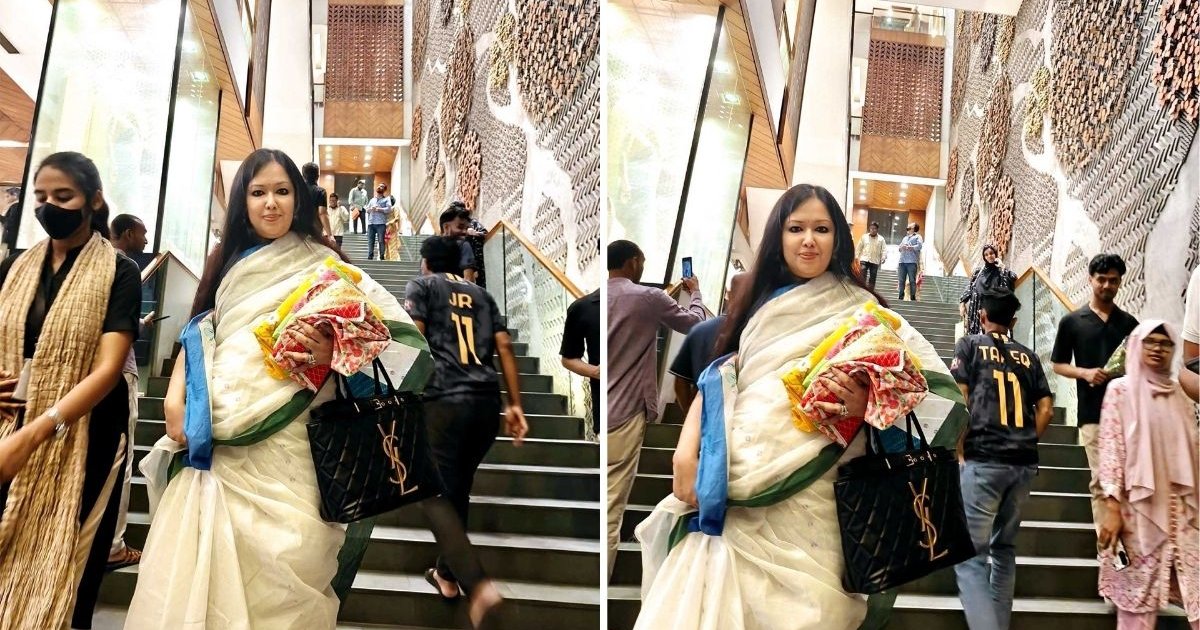 বিএনপি নেত্রী রুমিন ফারহানার আড়ংয়ে শপিং ব্যাগ না পেয়ে ক্ষোভ