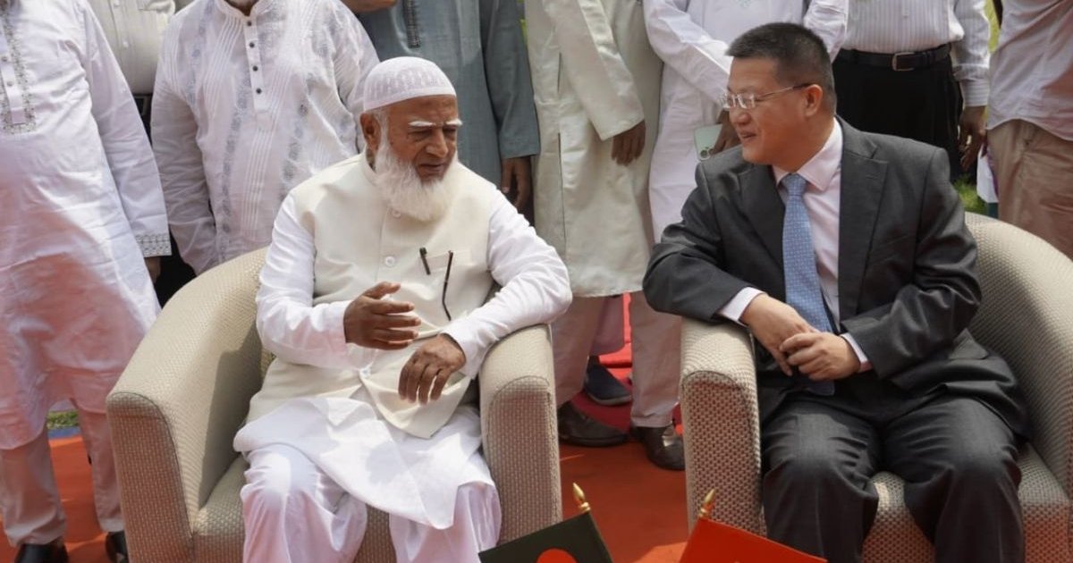 ঈদে মিরপুরে চীনা দূতাবাসের দাতব্য, জামায়াতের উপস্থিতিতে বিভ্রান্তি ও ব্যাখ্যা