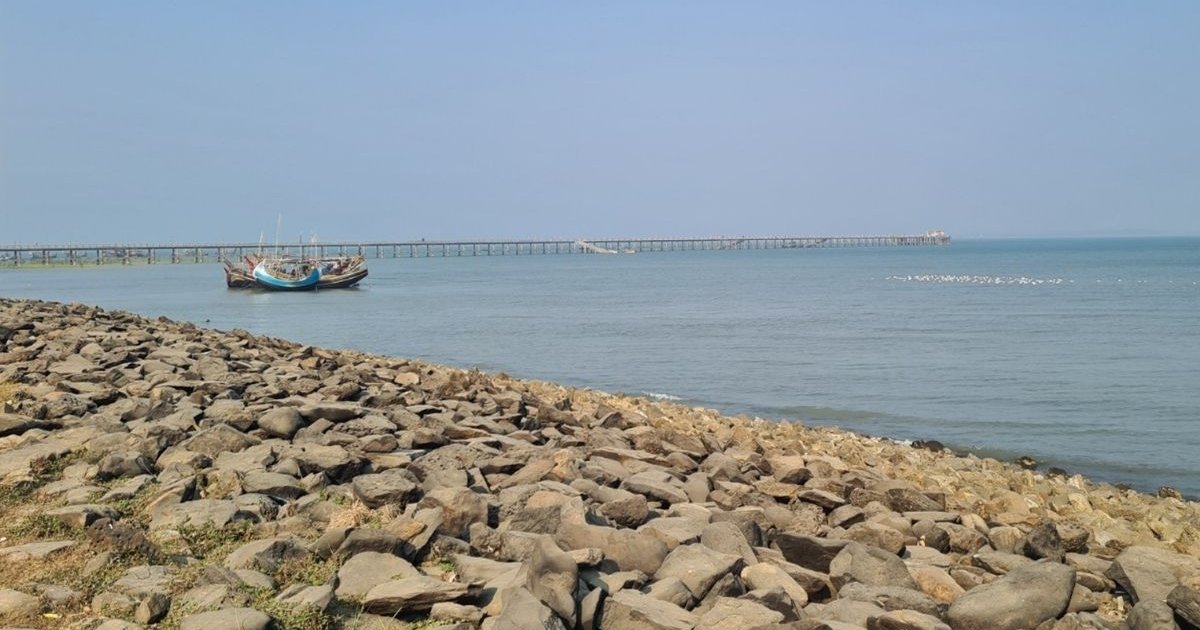 টেকনাফে আরাকান আর্মির হাতে ৭ জেলে অপহরণ, নাফ নদীতে আতঙ্ক