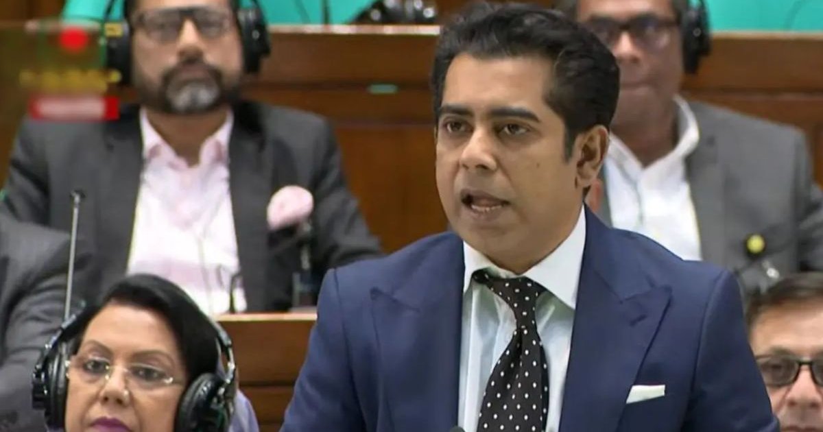 আন্দালিব রহমান পার্থের প্রশ্ন: '৫ আগস্টের পর কেন বিপ্লবী সরকার গঠন হয়নি?'