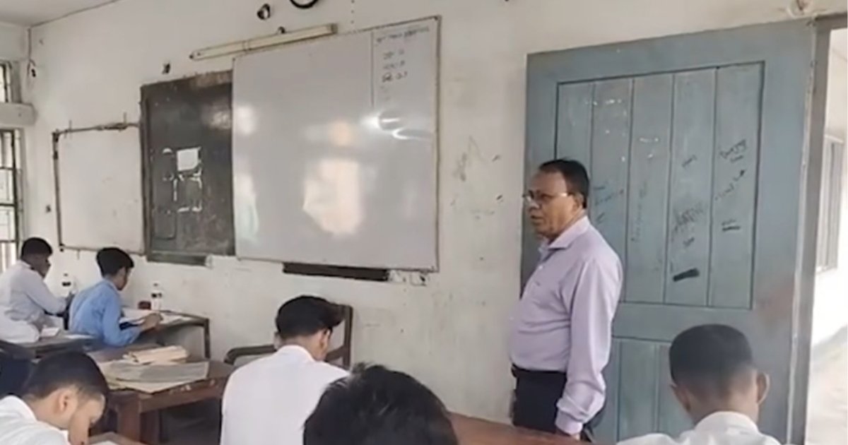 কুমিল্লায় এসএসসি পরীক্ষাকেন্দ্রে এমপির ফেসবুক লাইভ, শিক্ষামন্ত্রীর নির্দেশ লঙ্ঘনের অভিযোগ